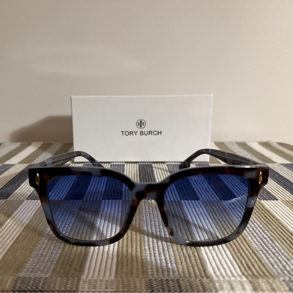 Tory Burch Tortoise Frame Sunglasses